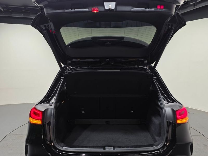 2021 Mercedes-Benz A-Class GLA250 4MATIC photo 20