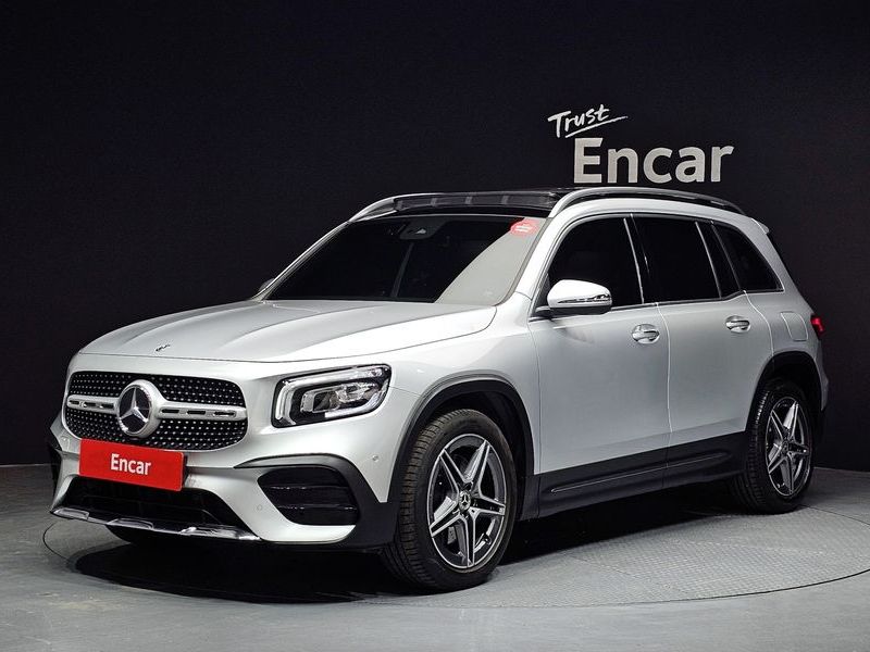 2020 Mercedes-Benz B-Class GLB250 4MATIC photo 1