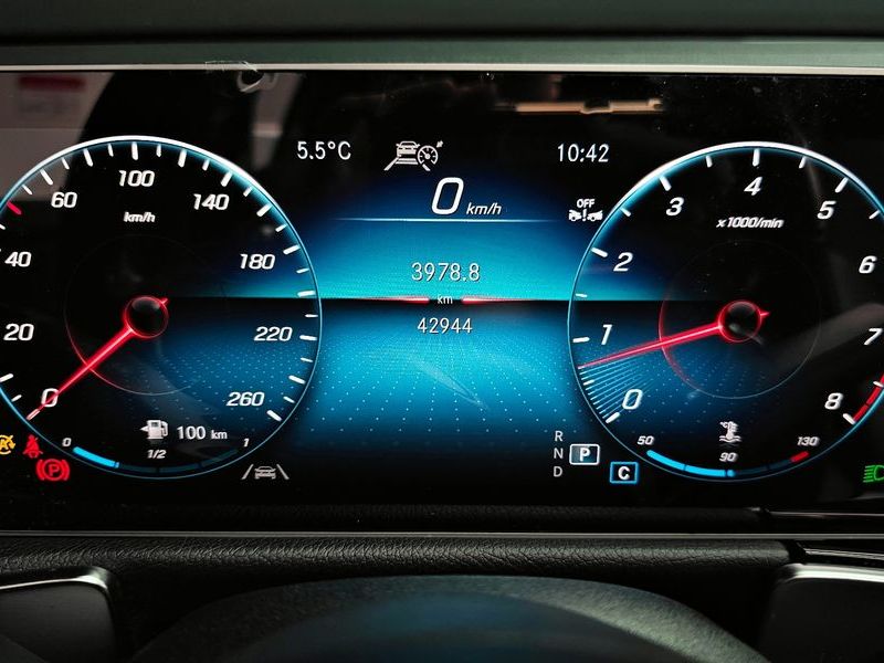 2020 Mercedes-Benz B-Class GLB250 4MATIC photo 8