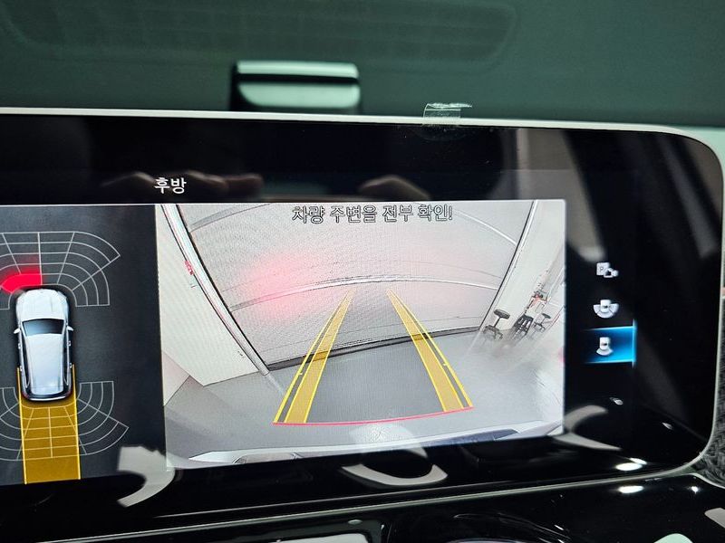 2020 Mercedes-Benz B-Class GLB250 4MATIC photo 15