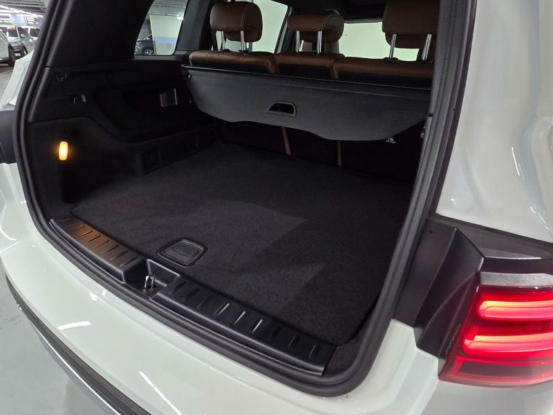 2025 Mercedes-Benz B-Class AMG GLB35 4MATIC photo 10