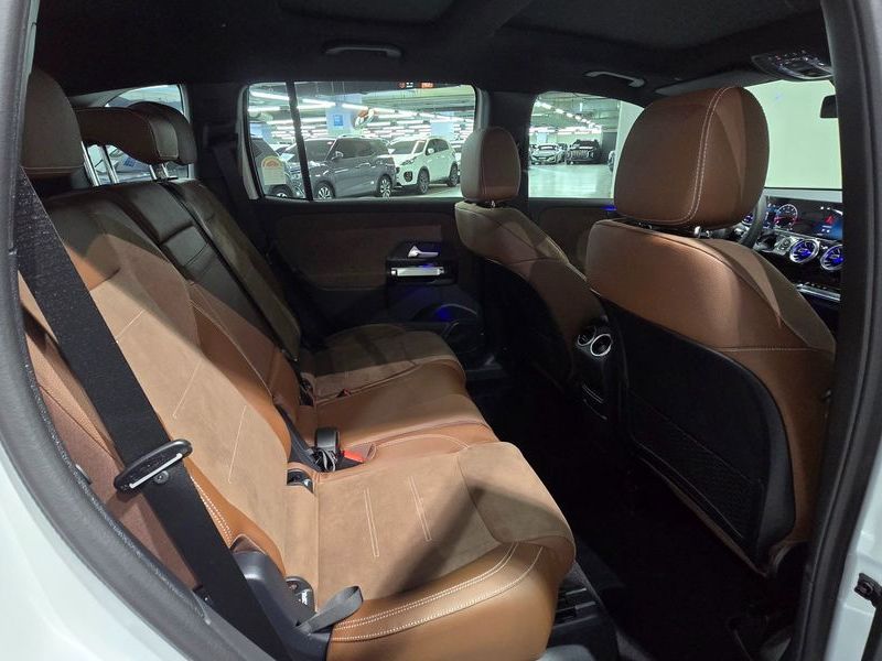 2025 Mercedes-Benz B-Class AMG GLB35 4MATIC photo 18