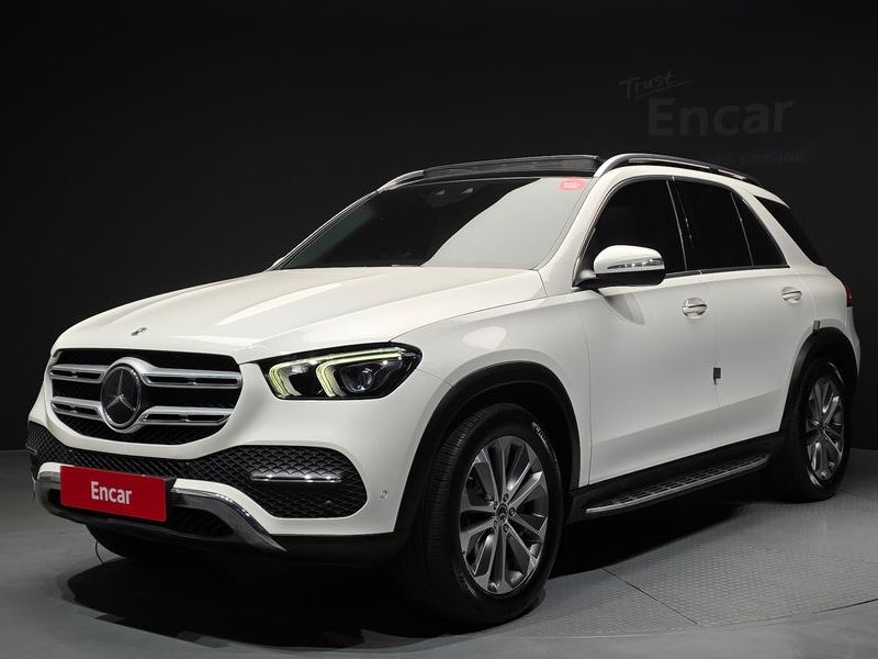 2021 Mercedes-Benz E-Class GLE300d 4MATIC photo 1