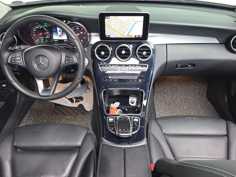 2018 Mercedes-Benz C-Class C220 d 4MATIC photo 7