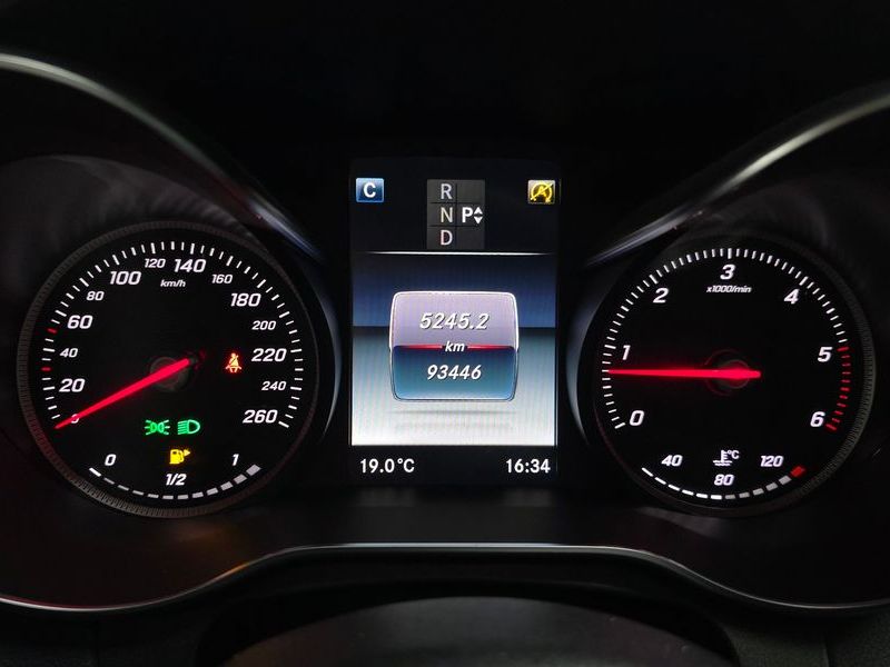 2018 Mercedes-Benz C-Class C220 d 4MATIC photo 8