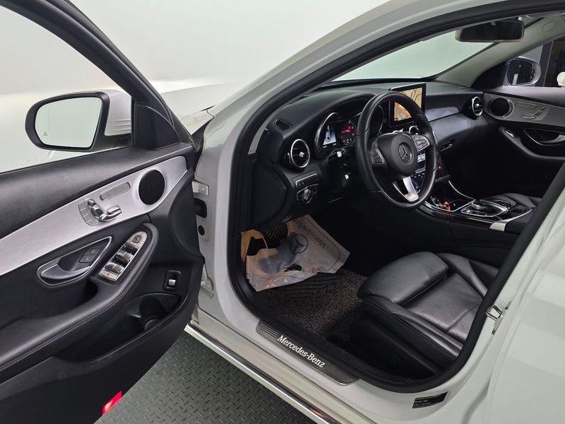 2018 Mercedes-Benz C-Class C220 d 4MATIC photo 11