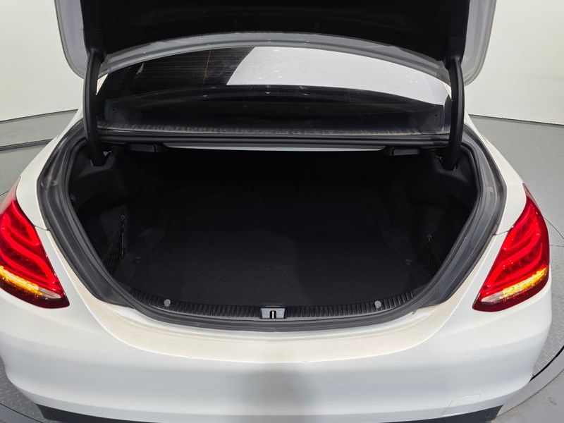 2018 Mercedes-Benz C-Class C220 d 4MATIC photo 20