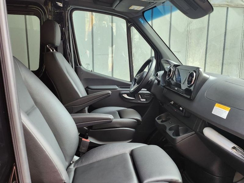 2021 Mercedes-Benz 스프린터 2.0 photo 11