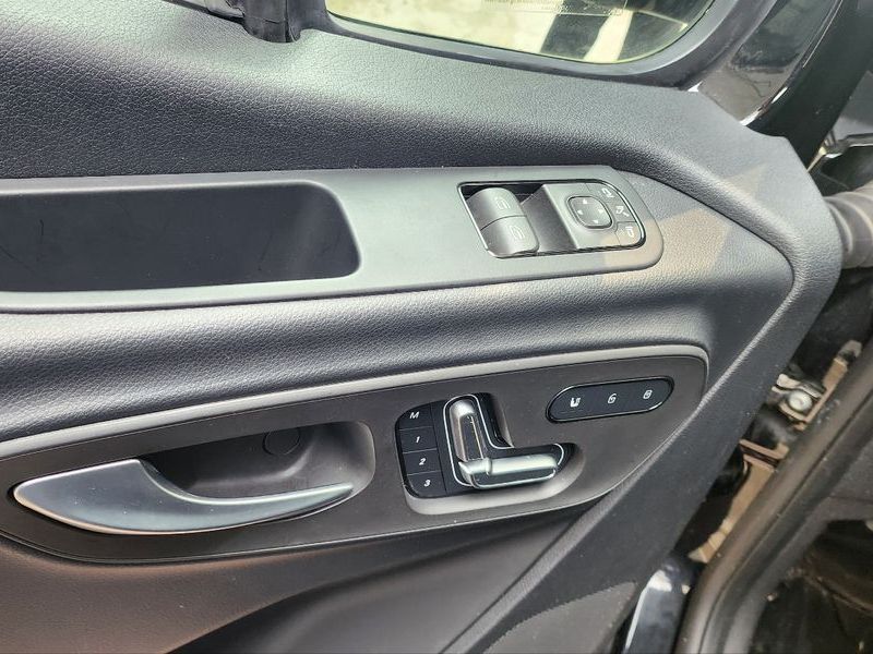 2021 Mercedes-Benz 스프린터 2.0 photo 13