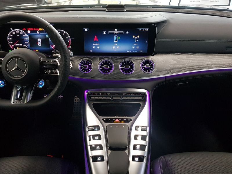 2026 Mercedes-Benz AMG GT 4Door 43 4MATIC+ photo 7