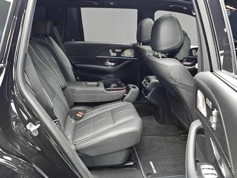 2026 Mercedes-Benz S-Class GLS450d 4MATIC photo 11