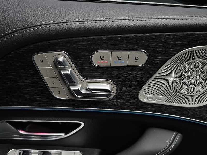 2026 Mercedes-Benz S-Class GLS450d 4MATIC photo 17
