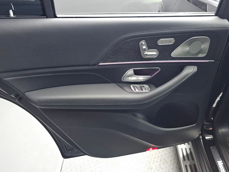 2026 Mercedes-Benz S-Class GLS450d 4MATIC photo 25