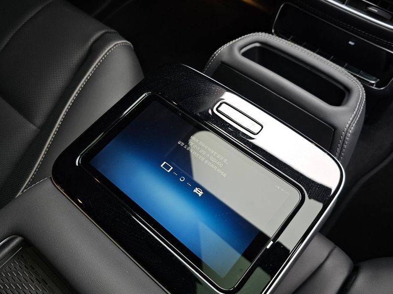 2026 Mercedes-Benz S-Class GLS450d 4MATIC photo 30
