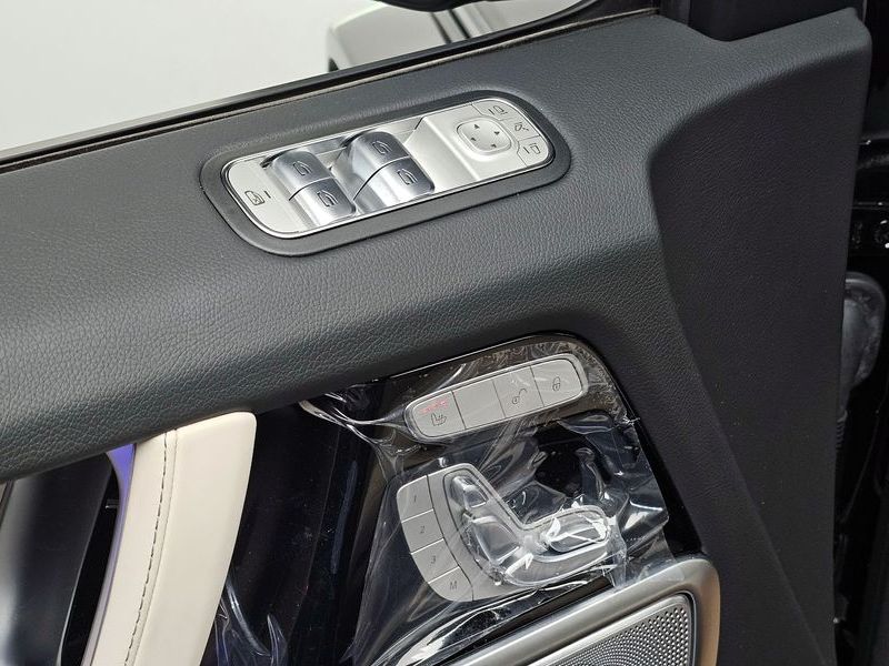 2026 Mercedes-Benz CLA G450d photo 17