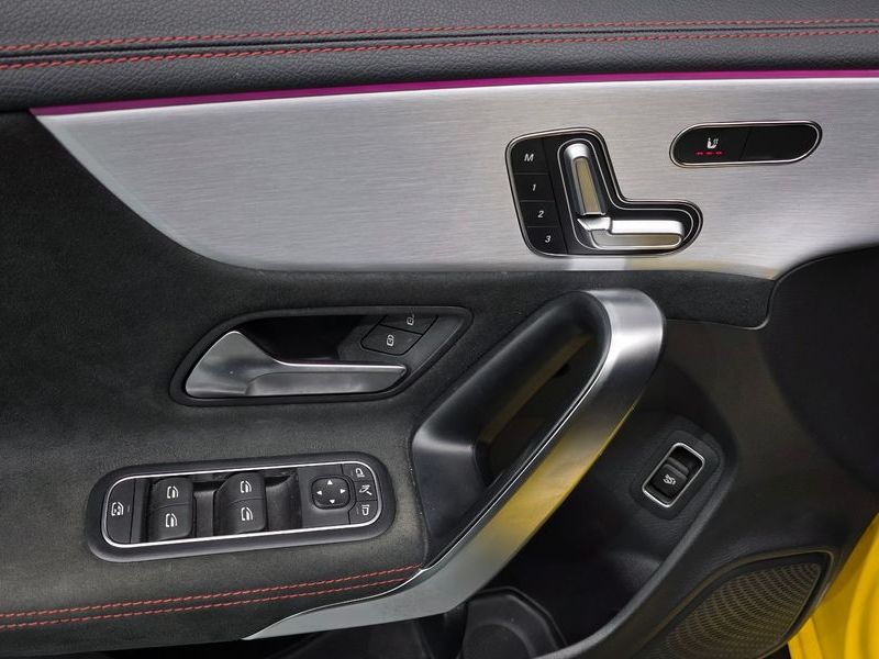 2020 Mercedes-Benz A-Class CLA250 4MATIC photo 19