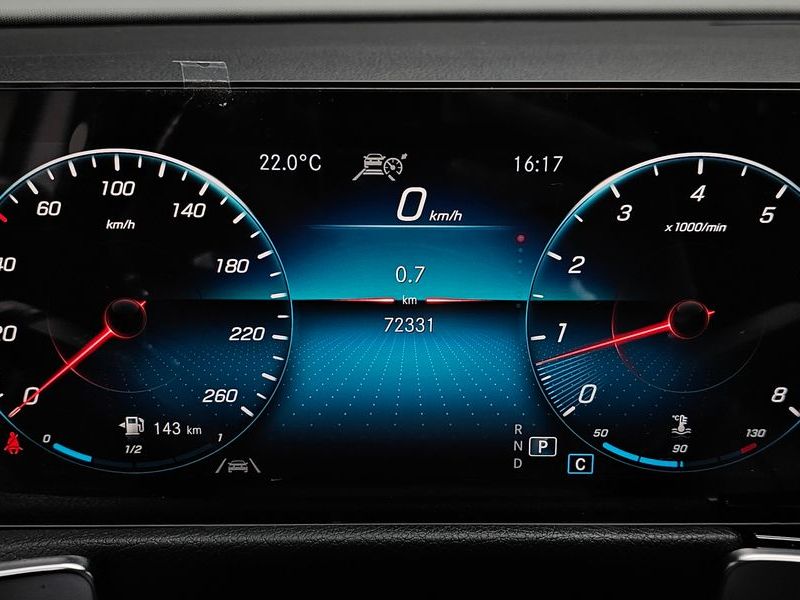 2021 Mercedes-Benz B-Class GLB250 4MATIC photo 8