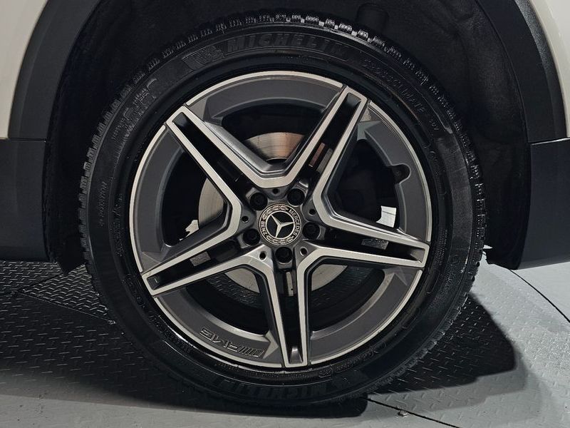 2021 Mercedes-Benz B-Class GLB250 4MATIC photo 21