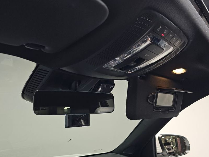2021 Mercedes-Benz B-Class GLB250 4MATIC photo 27