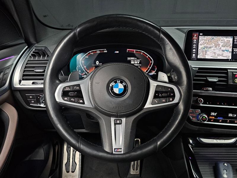 2021 BMW X3 xDrive 20i M sports Online Exclusive Edition photo 13