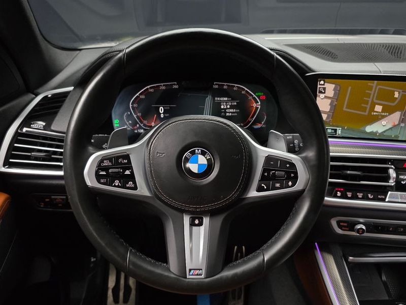 2022 BMW X5 xDrive 30d M Sport photo 13