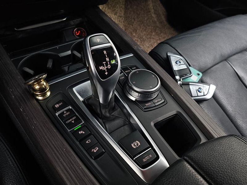 2017 BMW X5 xDrive 30d photo 9