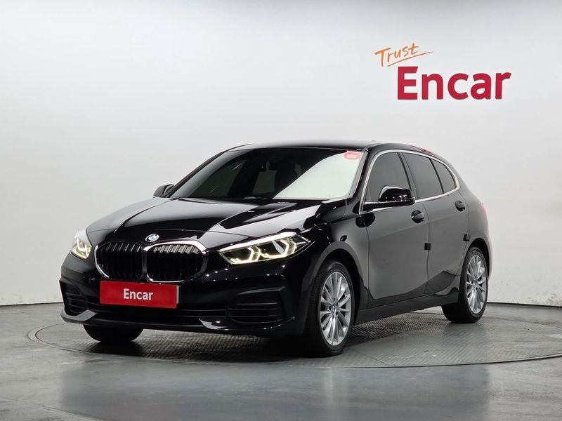2020 BMW 1 Series 118d Joy First Edition photo 1