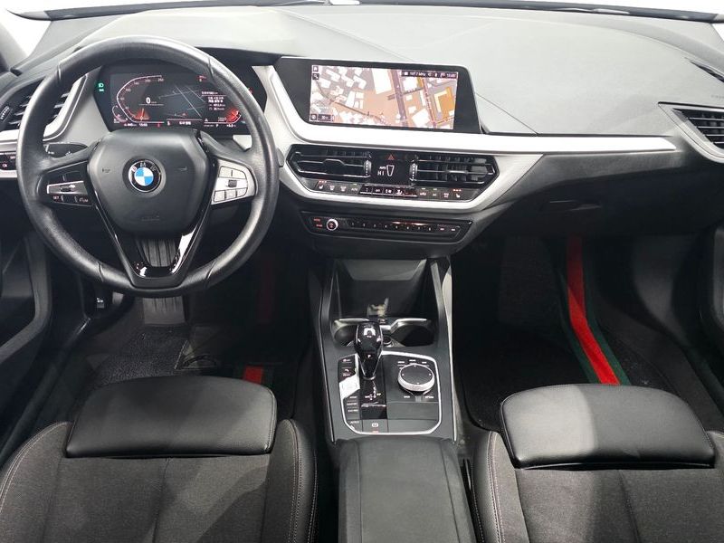 2020 BMW 1 Series 118d Joy First Edition photo 7
