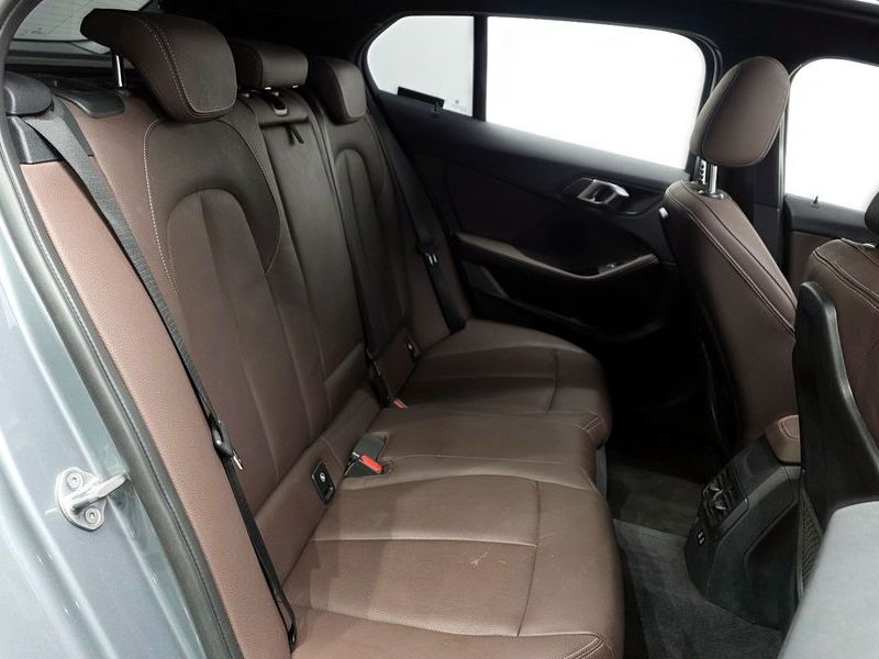 2023 BMW 1 Series 120i M Sports photo 12