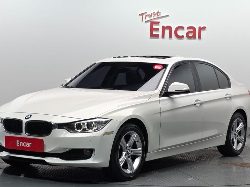 2013 BMW 3 Series 320d photo 1