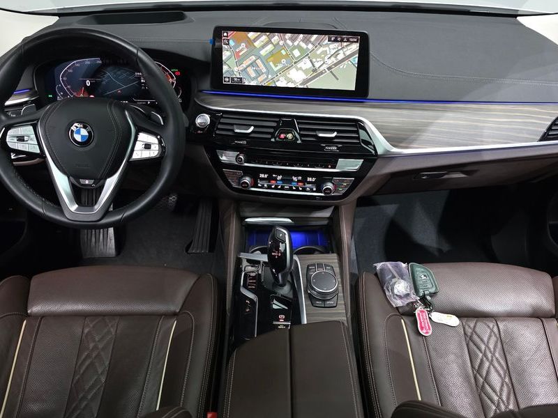 2023 BMW 6 Series 620d Luxury photo 7
