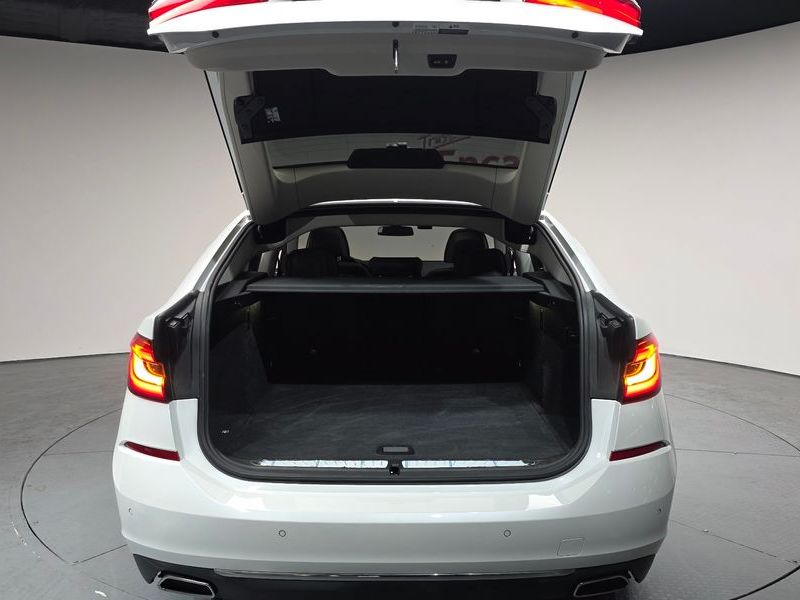 2023 BMW 6 Series 620d Luxury photo 20