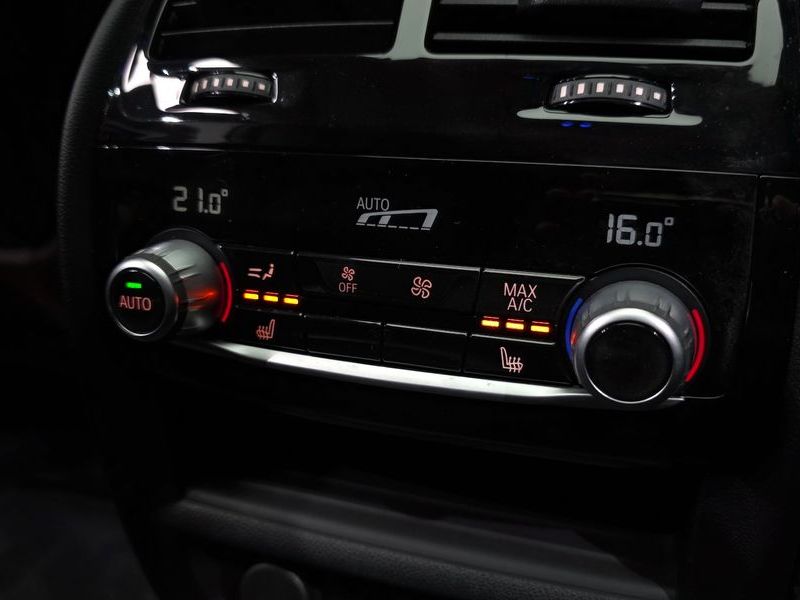 2023 BMW 6 Series 620d Luxury photo 30