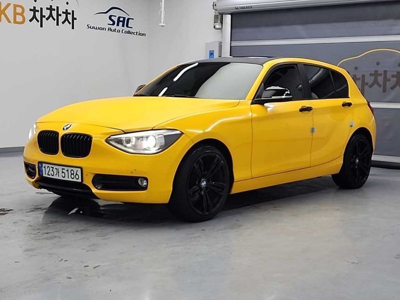 2015 BMW 1 Series 118d Sport 5Door photo 1