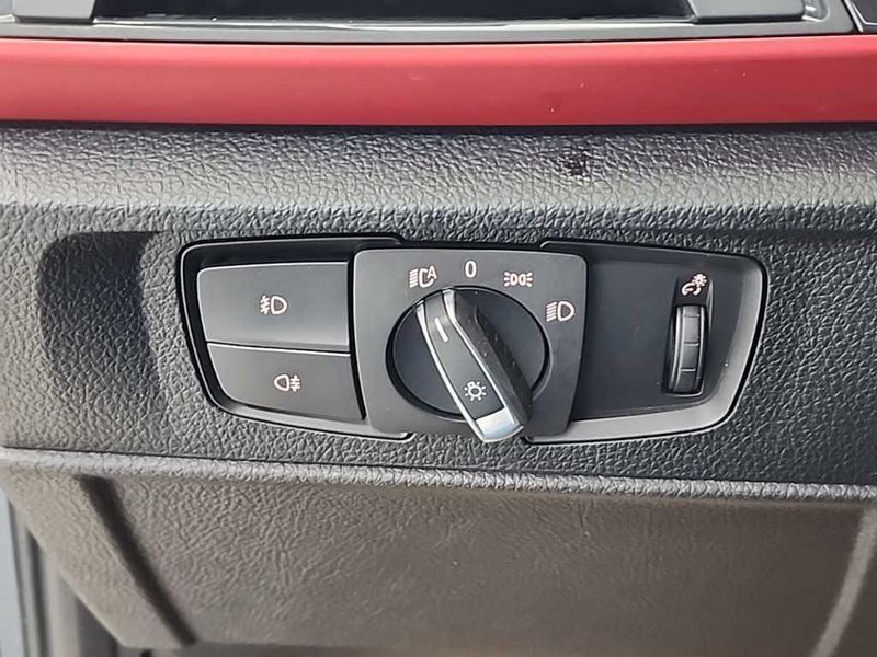 2015 BMW 1 Series 118d Sport 5Door photo 16