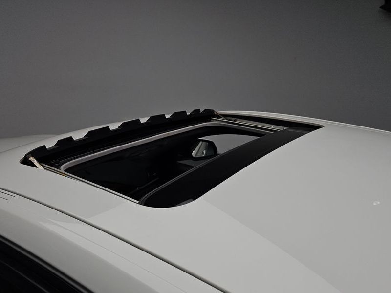 2013 BMW 3 Series 320d xDrive photo 16