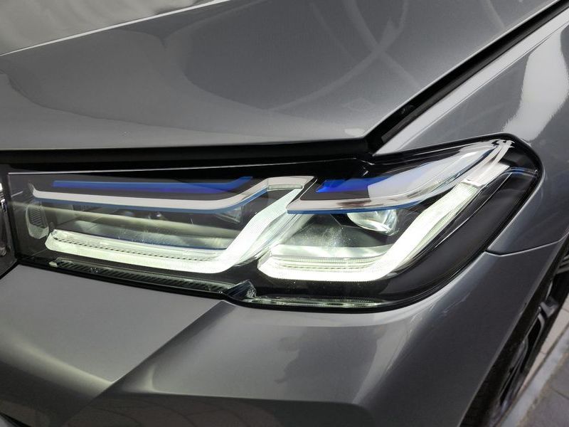 2023 BMW 5 Series 530e M Sport photo 22