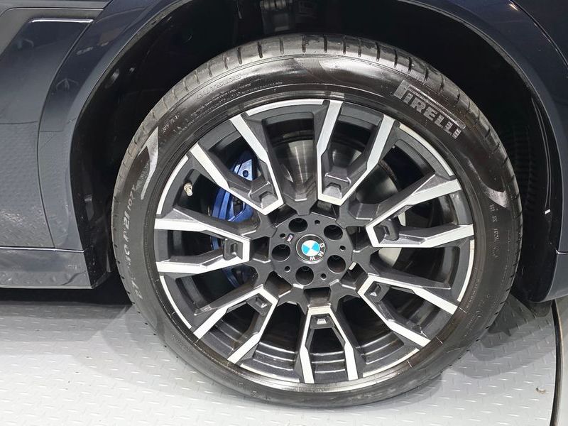 2025 BMW X6 xDrive40i M Sport photo 21