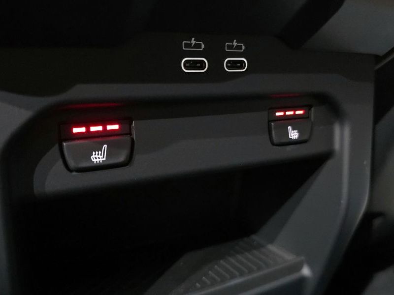 2024 BMW 5 Series 520i M Sport photo 18