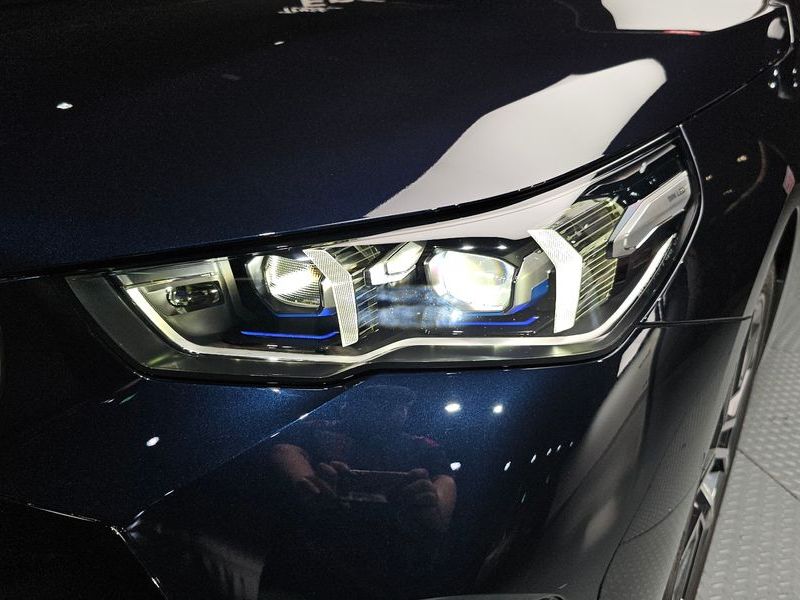 2024 BMW 5 Series 520i M Sport photo 22