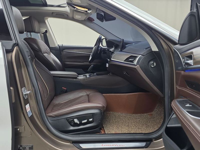 2019 BMW 6 Series 630d xDrive Luxury photo 11