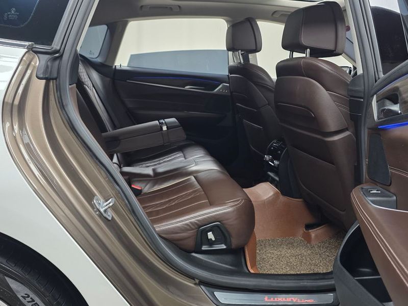 2019 BMW 6 Series 630d xDrive Luxury photo 12
