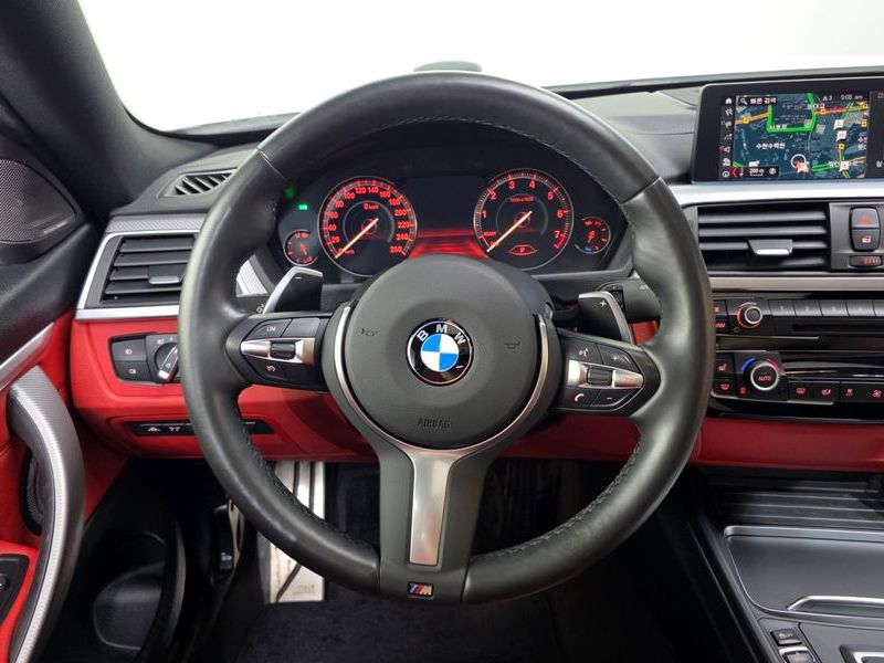 2020 BMW 4 Series 430i M Sport Coupe photo 13