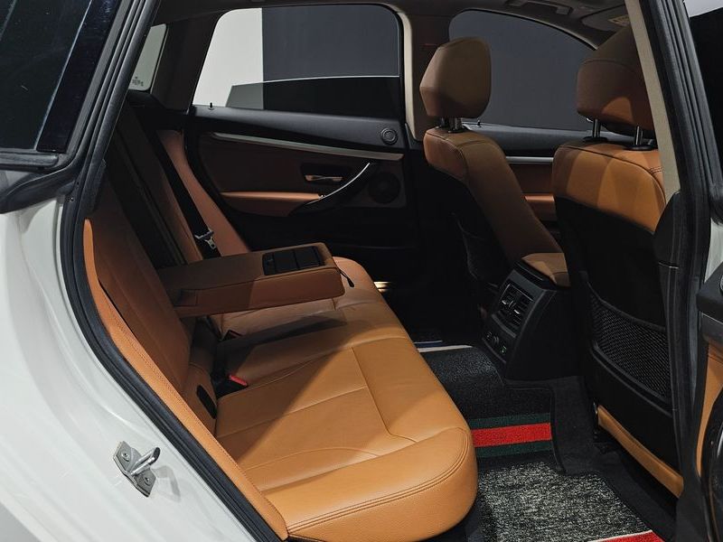 2020 BMW 3 Series GT 320d Luxury photo 26