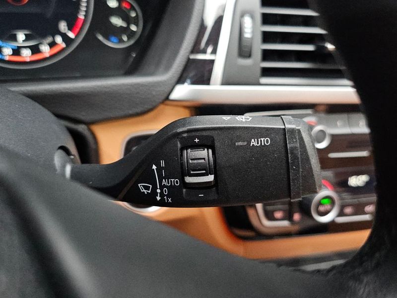 2020 BMW 3 Series GT 320d Luxury photo 28