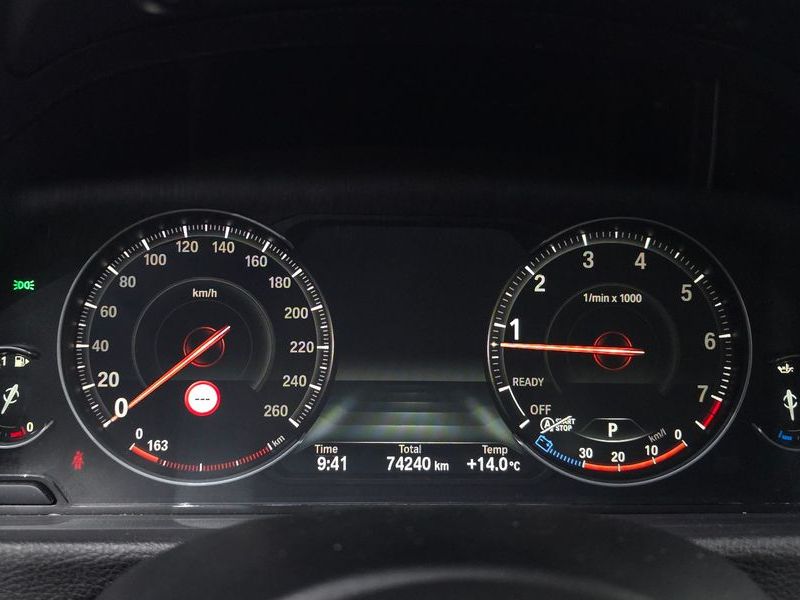 2018 BMW 3 Series 320i M Sport photo 8