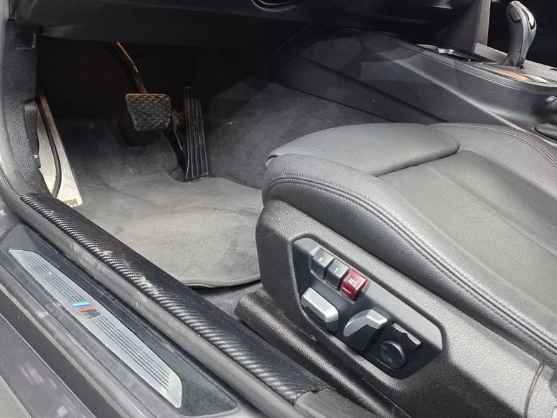 2018 BMW 3 Series 320i M Sport photo 27