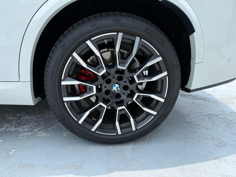 2026 BMW X5 xDrive 50e M Sport photo 14