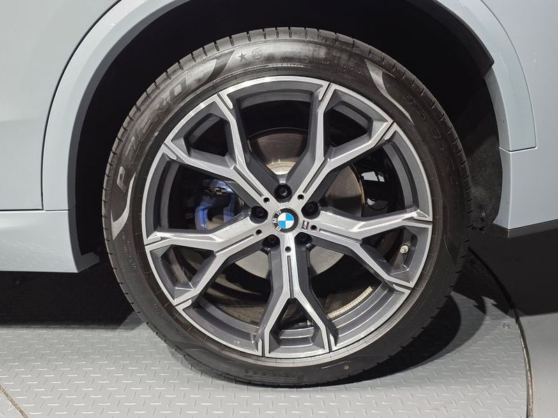 2026 BMW X5 xDrive 40i M Sport photo 21