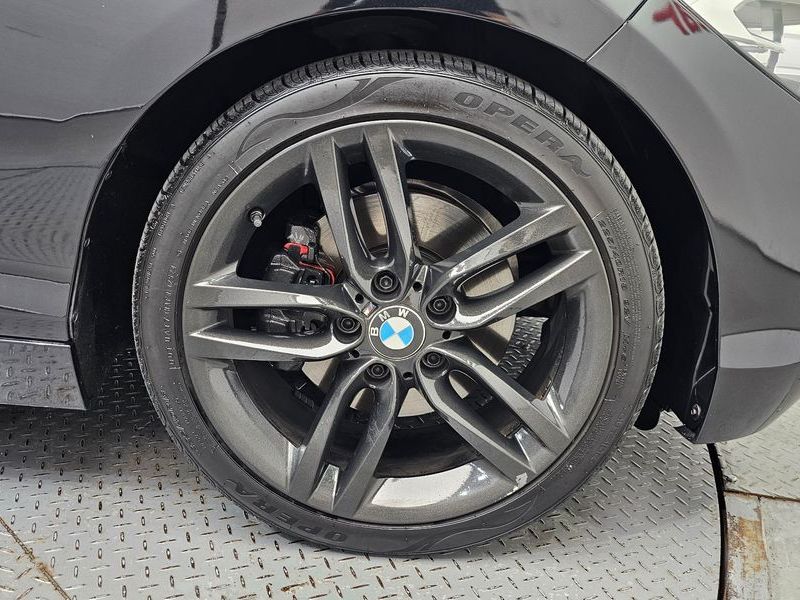 2017 BMW 1 Series 118d JOY 5DOOR photo 21